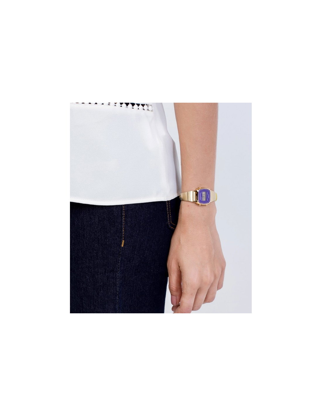 Montre Femme Casio LA670WEGA-6EF Dorée Cadran Violet vue 5