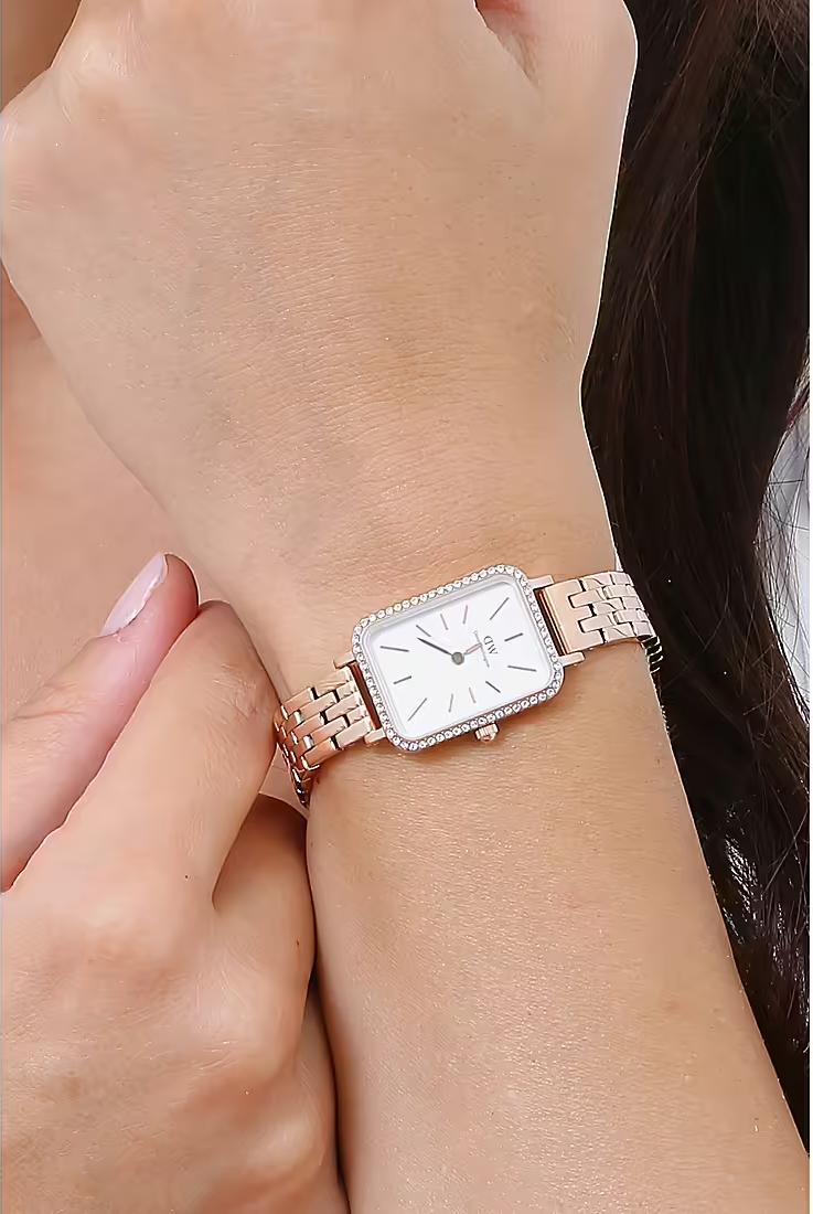 Montre Femme Daniel Wellington DW00100672 Quadro Lumine Boîtier Or Rose Cadran Blanc vue 4