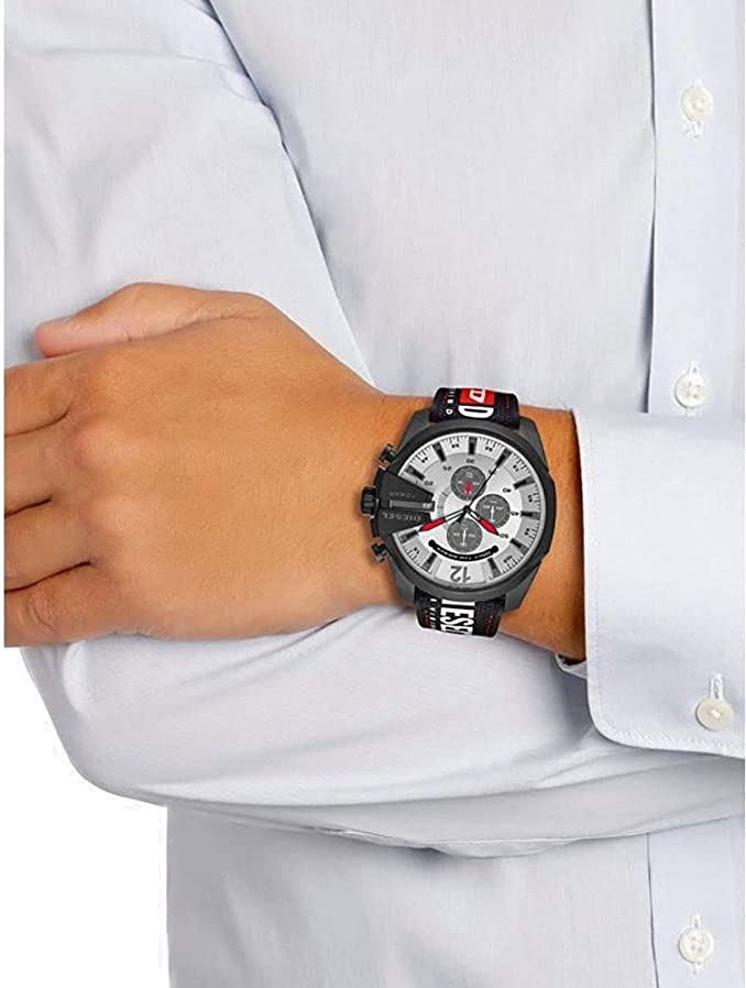 Montre Diesel Mega Chief DZ4512 pour Homme, Cadran Gris, Boîtier Noir, Bracelet Nylon vue 4