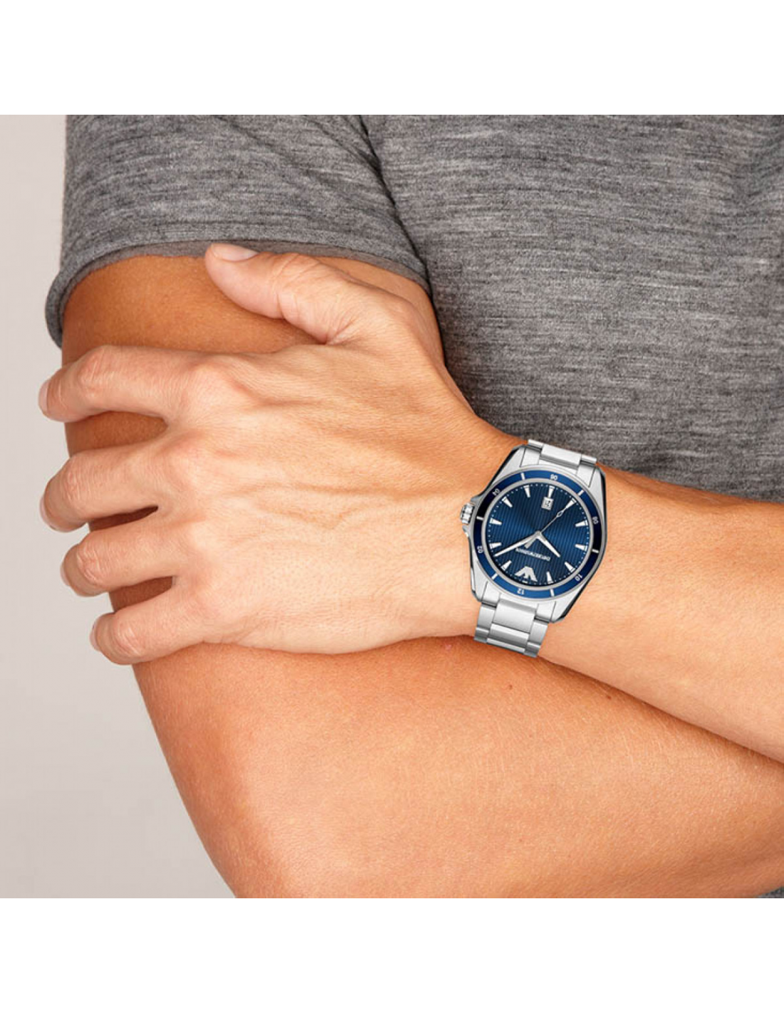 Montre Homme Emporio Armani Classic AR11100 Cadran Bleu Ocean vue 4