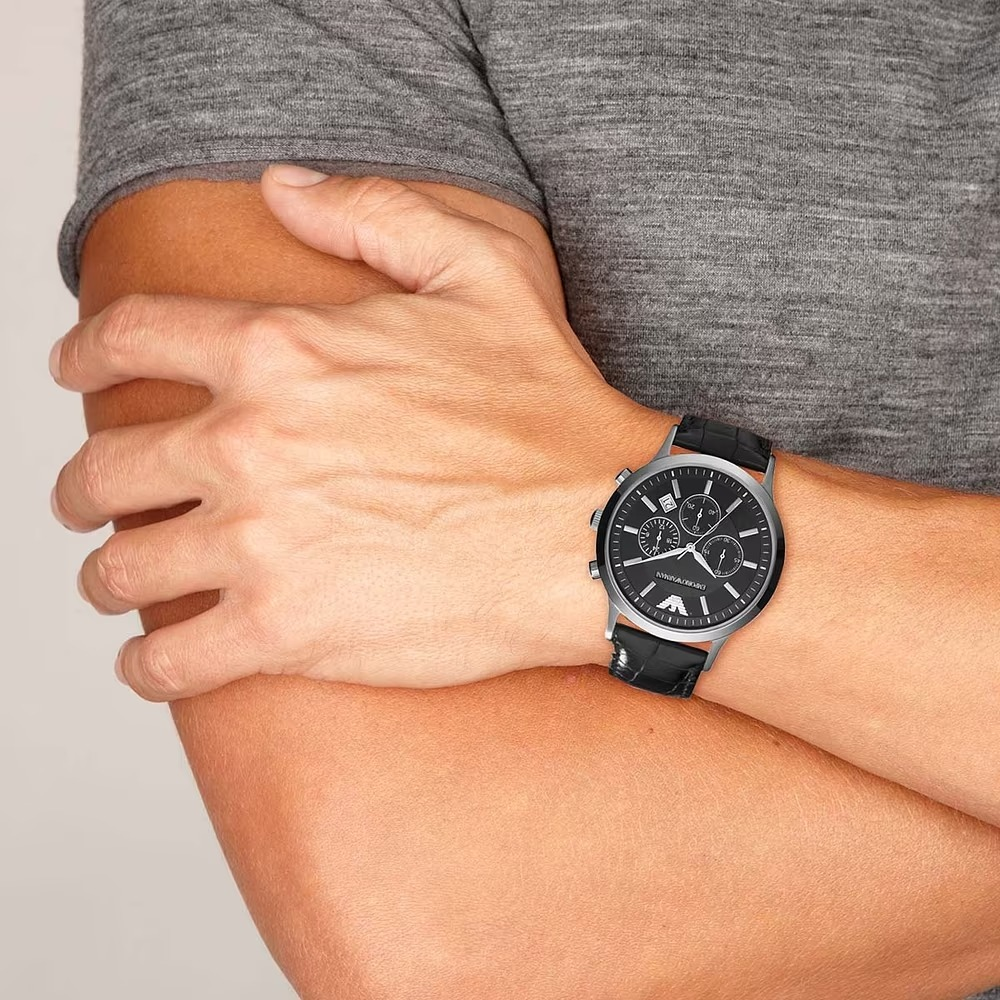 Montre Homme Emporio Armani AR2447 - Chronographe Cadran Noir sur Bracelet Cuir vue 5