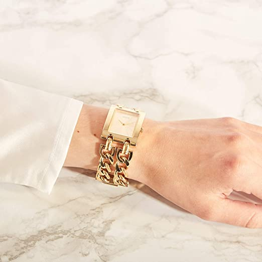 Montre Guess Heavy Metal W1117L3 pour Femme - Cadran et bracelet acier or rose vue 4