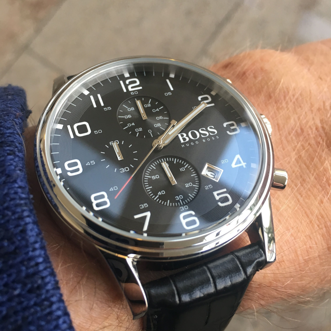 Montre Homme Hugo Boss Aeroliner 1512448 - Cadran Noir, Boîtier Argent, Bracelet Cuir vue 4