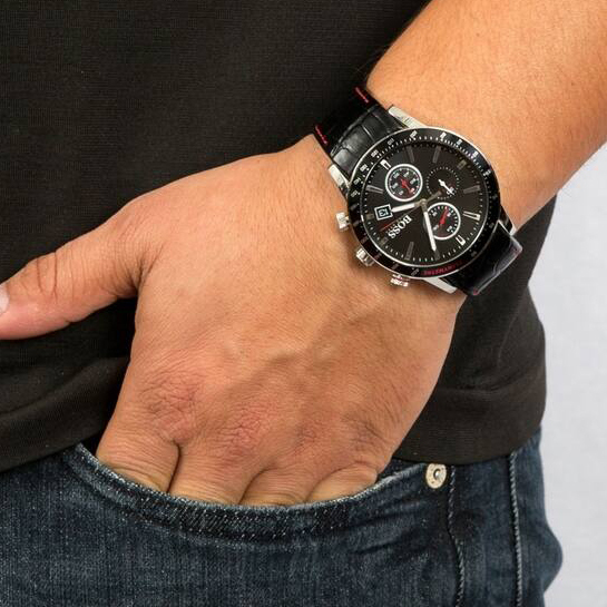 Montre Homme Hugo Boss 1513445 Chronographe Sport Cadran Noir Bracelet Cuir Crocodile vue 2