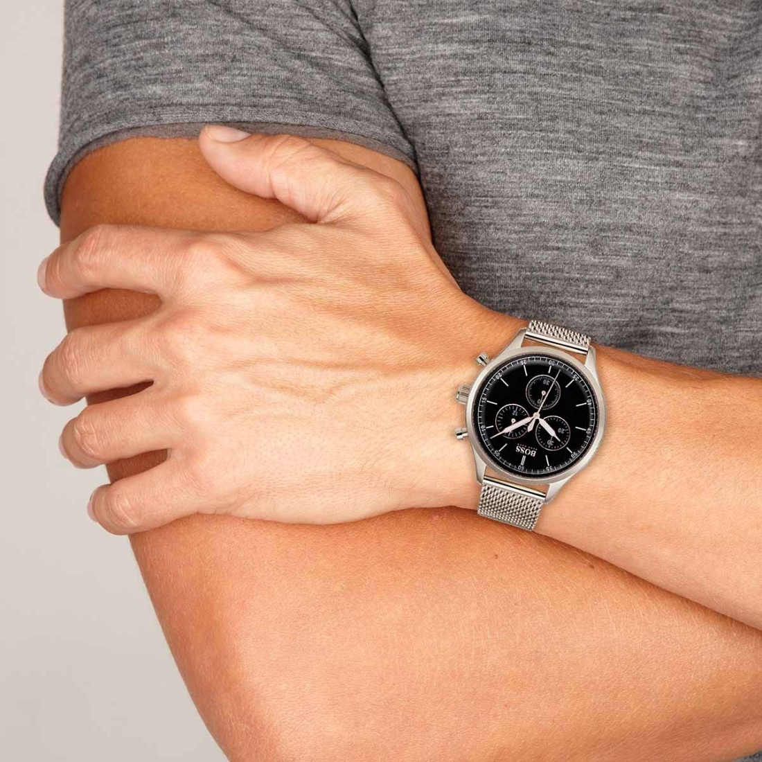 Montre Homme Hugo Boss 1513548, Boîtier Or Rose 44mm, Cadran Noir, Bracelet Maille Milanaise vue 3