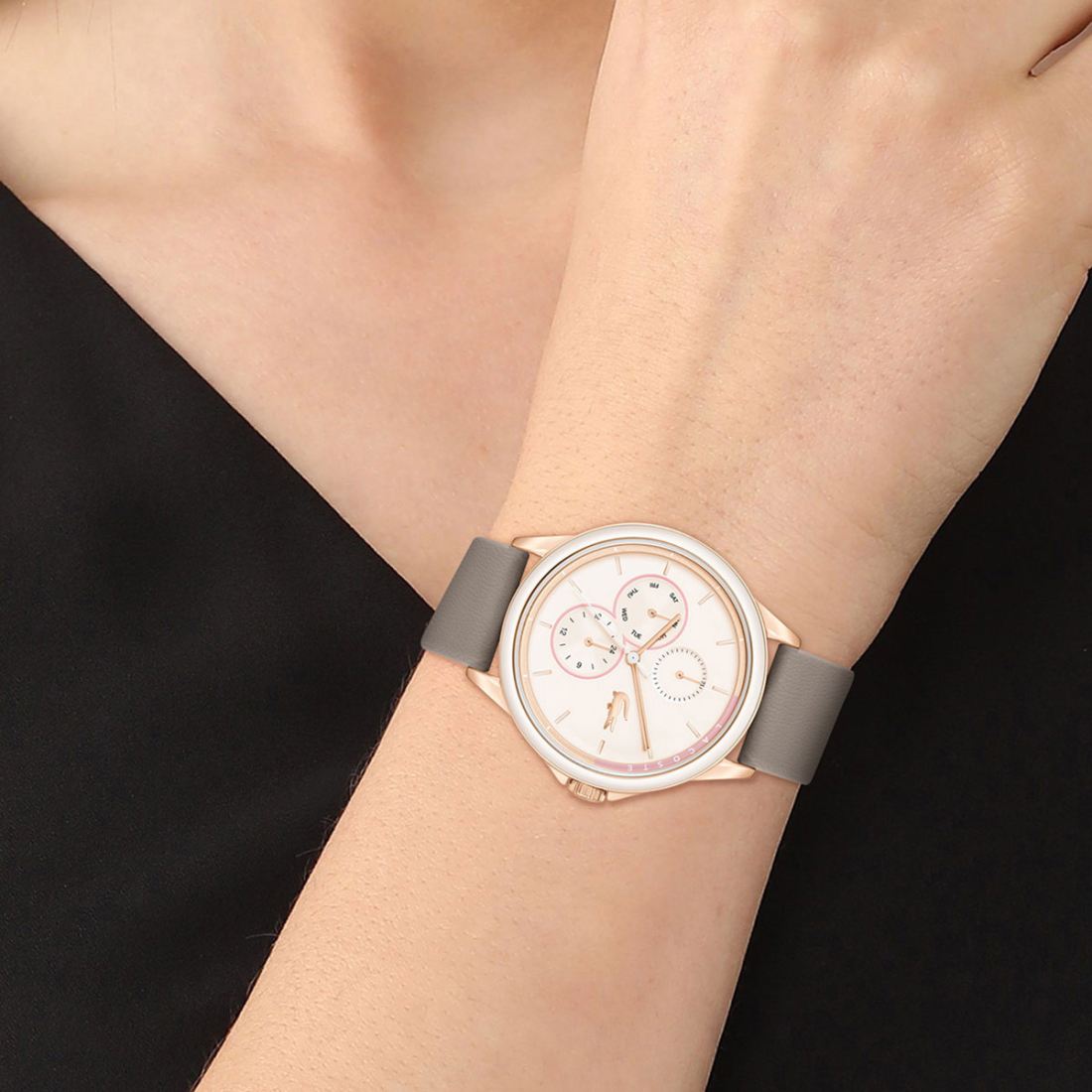 Montre Femme Lacoste Skyhook 2001339, Boîtier Or Rose, Cadran Beige, Bracelet Cuir Marron vue 4