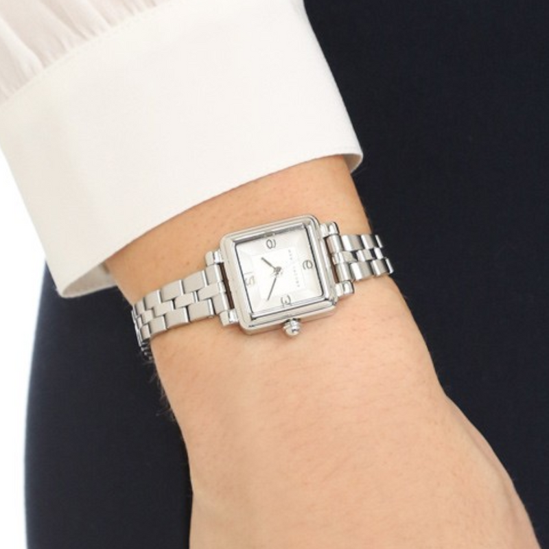 Montre Femme Marc Jacobs Vic MJ3529 en acier argent à cadran carré vue 2
