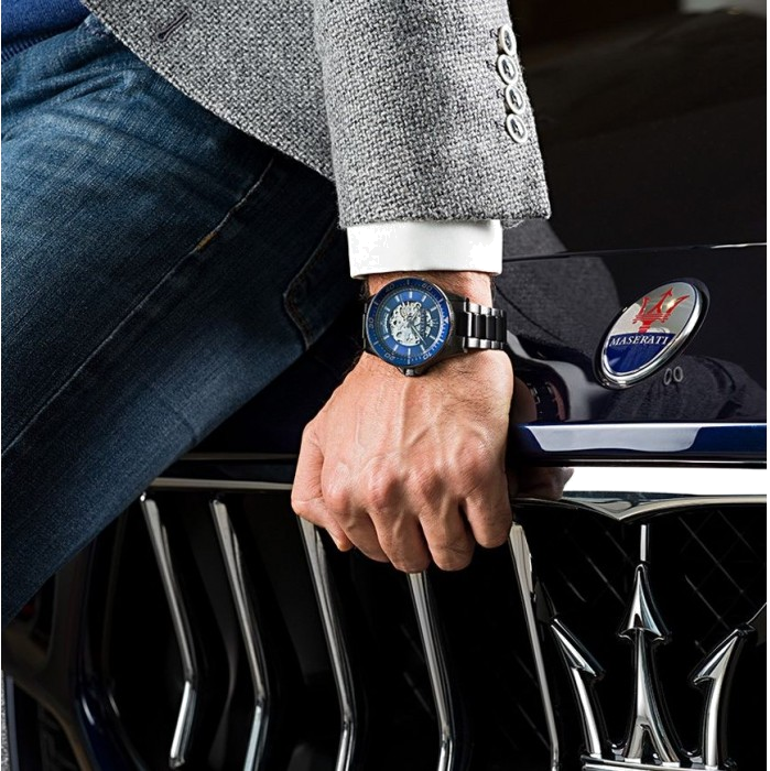 Montre Homme Maserati Sfida R8823140001 Automatique cadran squelette vue 4