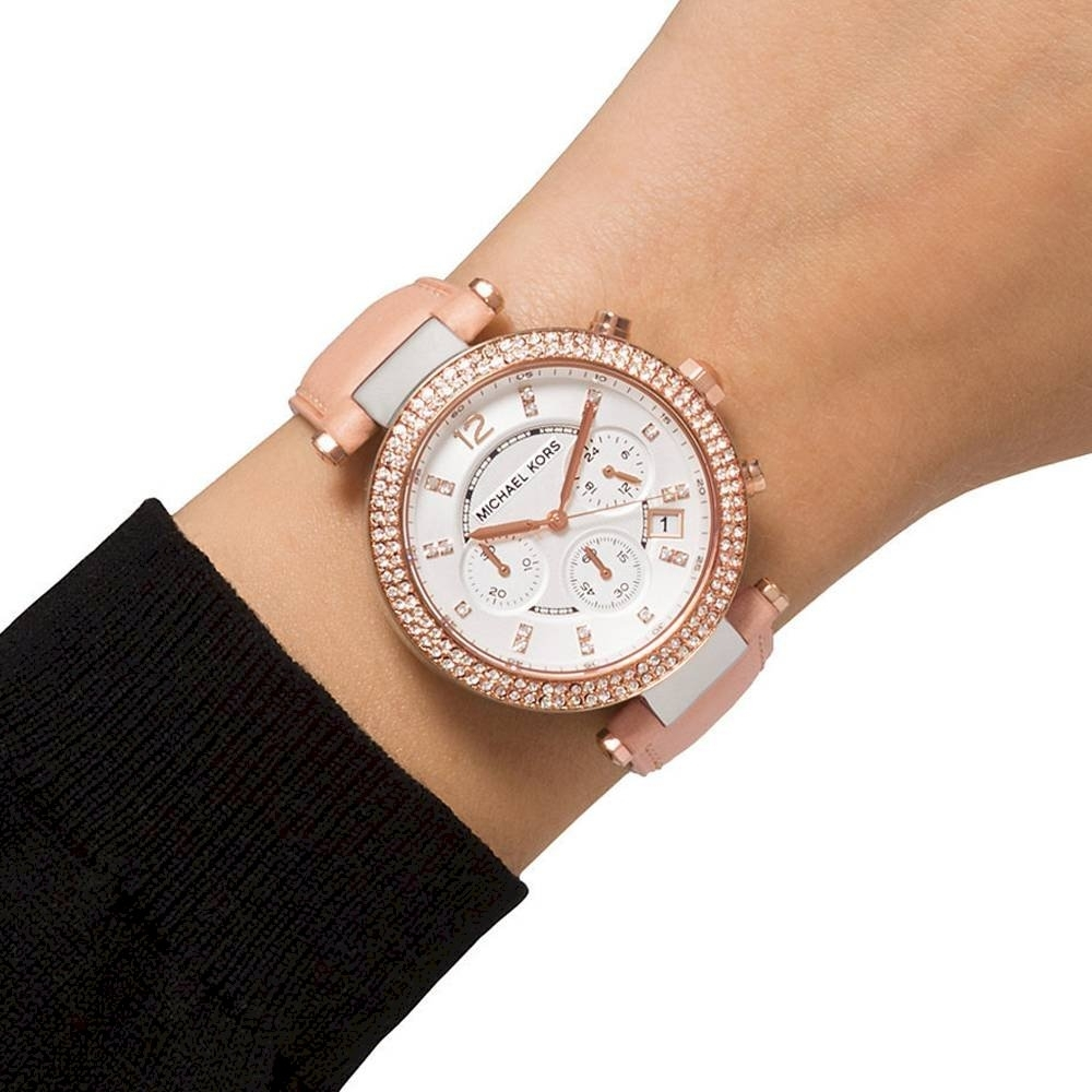 Montre Michael Kors Parker MK5633 pour Femme, Cadran Argent et Bracelet Cuir Beige vue 3