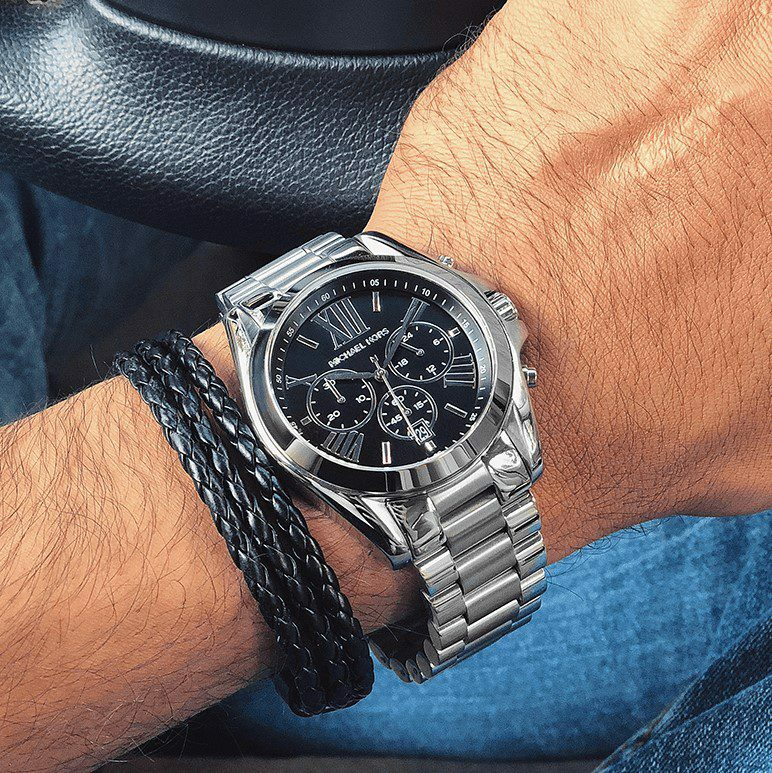 Montre Michael Kors MK5705 Chronographe en Acier Inoxydable Noir vue 4