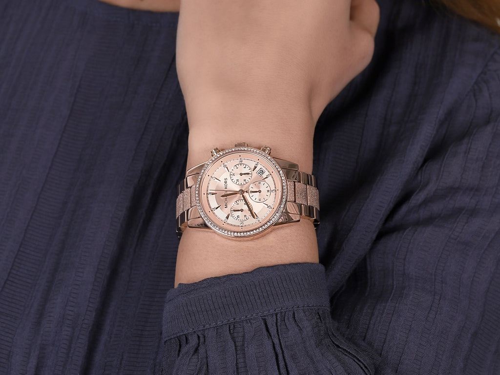 Montre Femme Michael Kors Ritz MK6598 en acier or rose à cristaux vue 3