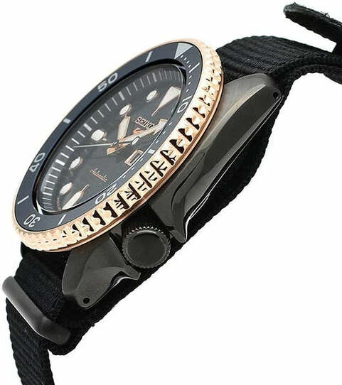 Montre Seiko SBSA098 Automatique Cadran Bleu et Bracelet NATO Noir vue 2