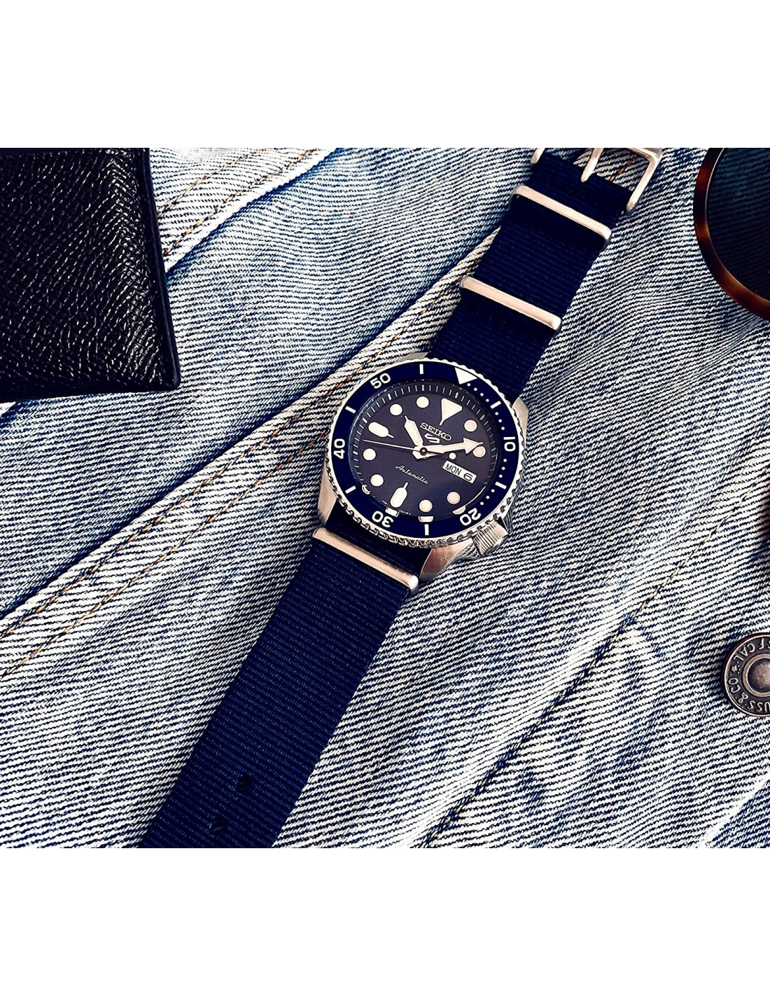 Montre Seiko SRPD51K2 Automatique Cadran Bleu et Bracelet NATO vue 3