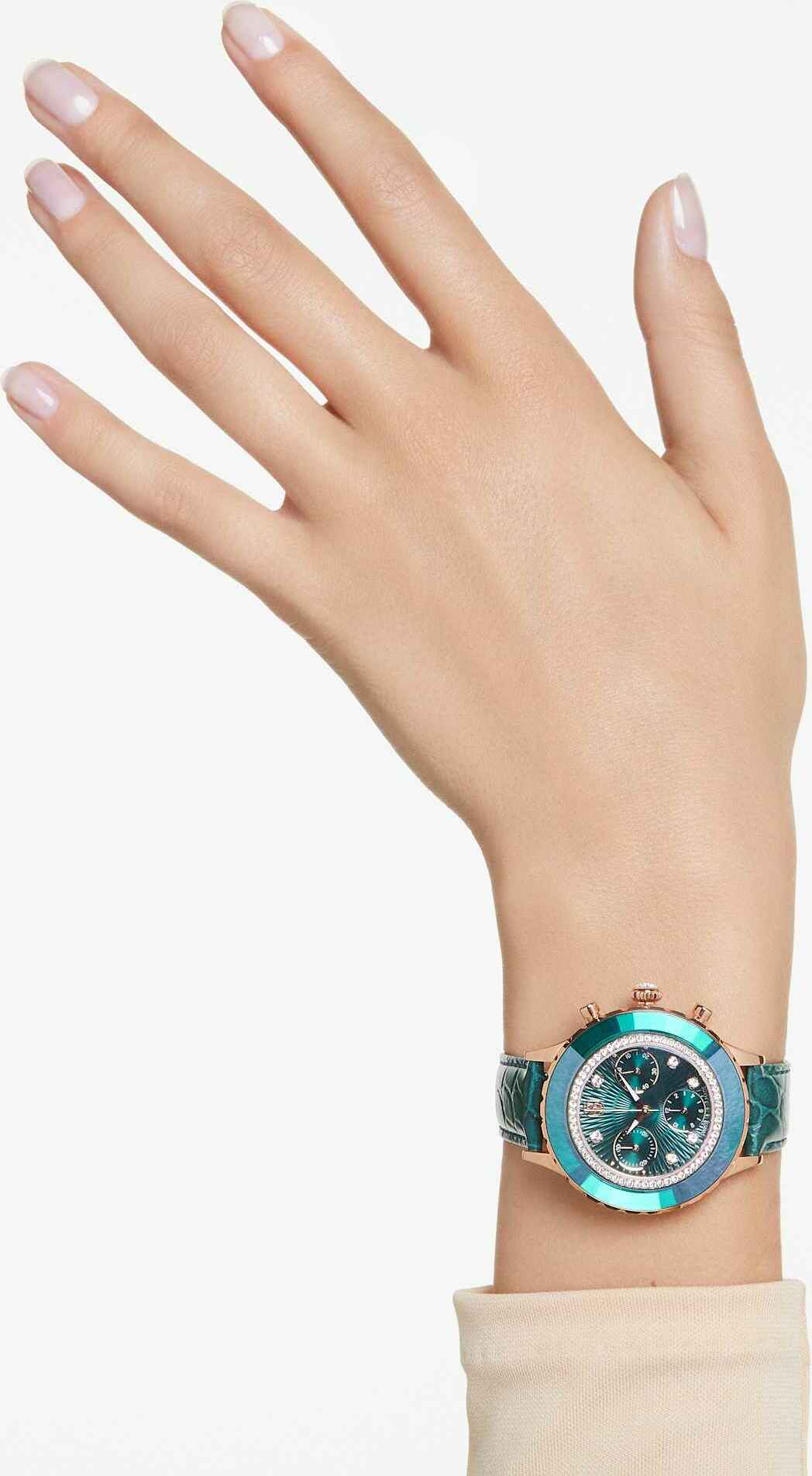 Montre Swarovski Octea Lux Chrono 5672931 bracelet cuir vert finition or rose vue 8